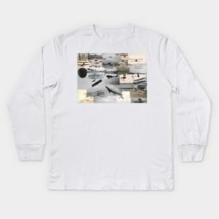 The early days of flight Kids Long Sleeve T-Shirt